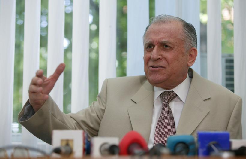 Marota retragerii candidaturilor la prezidențiale, cu cinci zile înaintea primului tur. Ce ar aduce sacrificarea unui candidat de dreapta 18928120