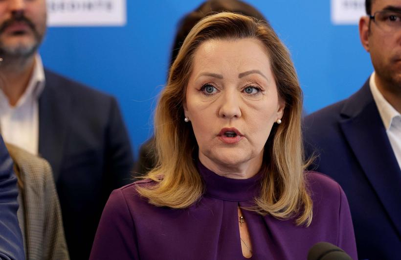 Marota retragerii candidaturilor la prezidențiale, cu cinci zile înaintea primului tur. Ce ar aduce sacrificarea unui candidat de dreapta 18928123