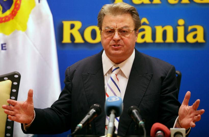 Marota retragerii candidaturilor la prezidențiale, cu cinci zile înaintea primului tur. Ce ar aduce sacrificarea unui candidat de dreapta 18928130