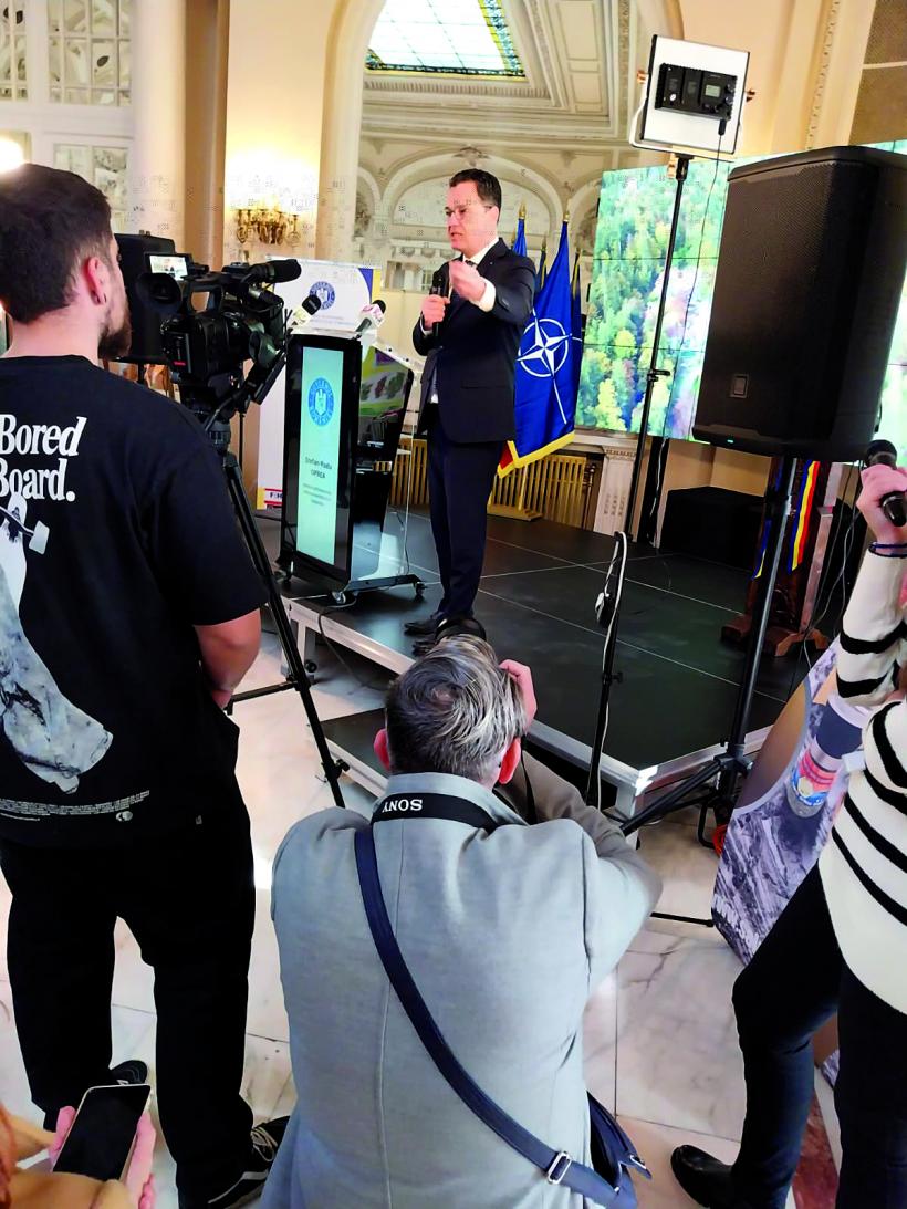 Târg pentru furnizorii industriei hoteliere, la Sinaia 18928307