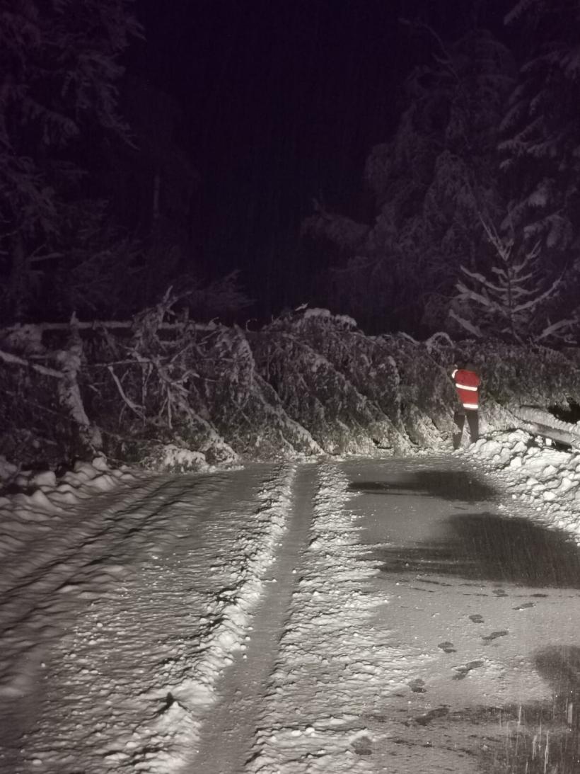 Ninge abundent în centrul țării: au ieșit utilajele de deszăpezire 18928550