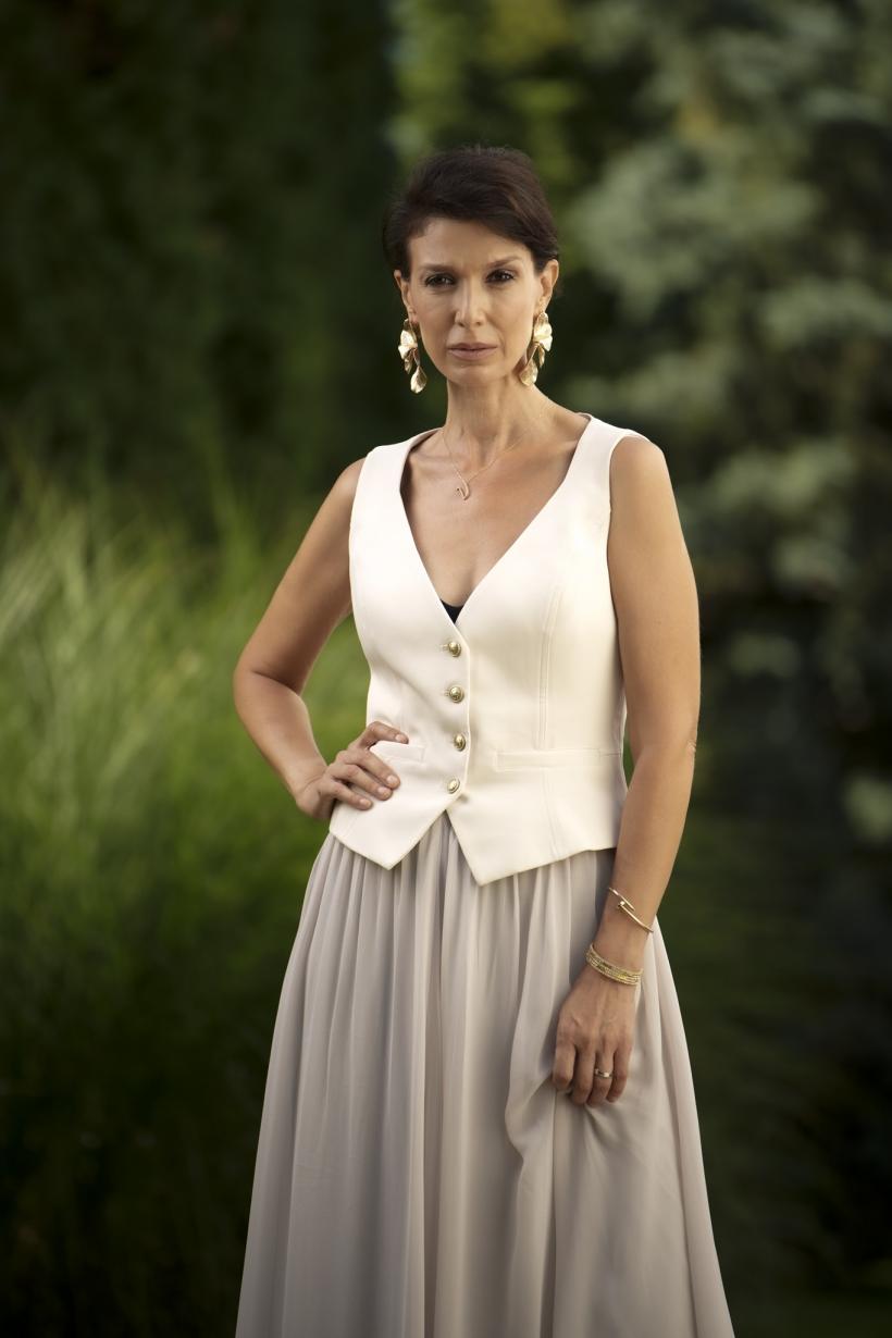 Alina Chivulescu și Richard Bovnoczki, soț și soție în cel mai nou serial original semnat Ruxandra Ion – Ana, Mi-ai fost scrisă în ADN 18928760