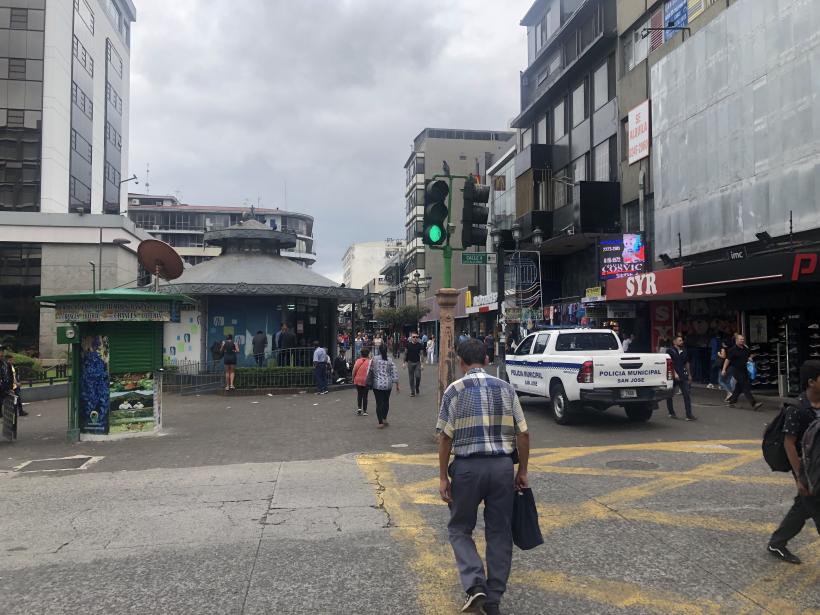 O vacanță printre vulcani, plaje și păduri tropicale 18928661