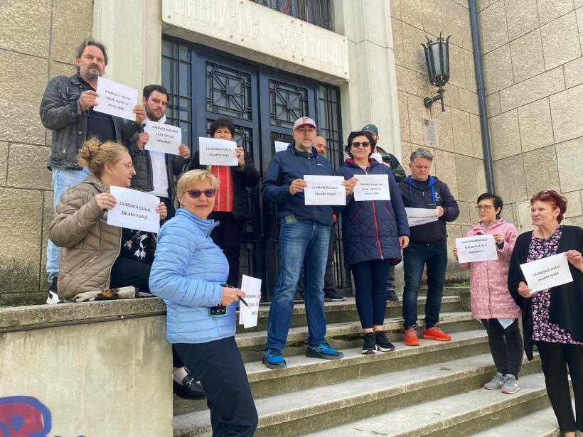 Ioan-Aurel Pop: „Discriminarea salarizării arhiviștilor în funcție de capitală și provincie este de neadmis” 18929044