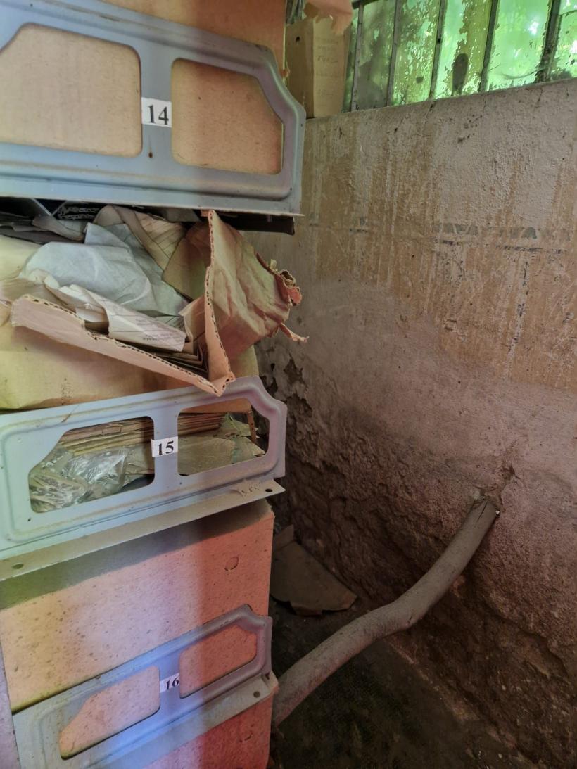 Ioan-Aurel Pop: „Discriminarea salarizării arhiviștilor în funcție de capitală și provincie este de neadmis” 18929050