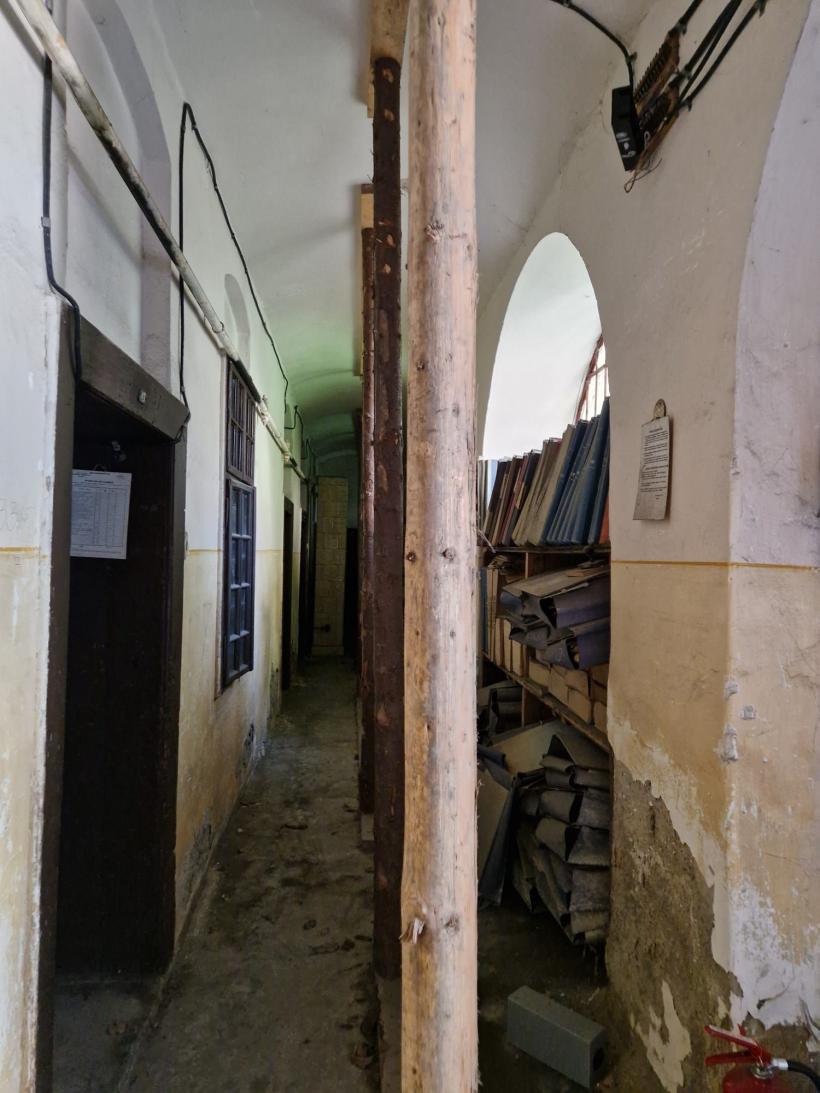 Ioan-Aurel Pop: „Discriminarea salarizării arhiviștilor în funcție de capitală și provincie este de neadmis” 18929052