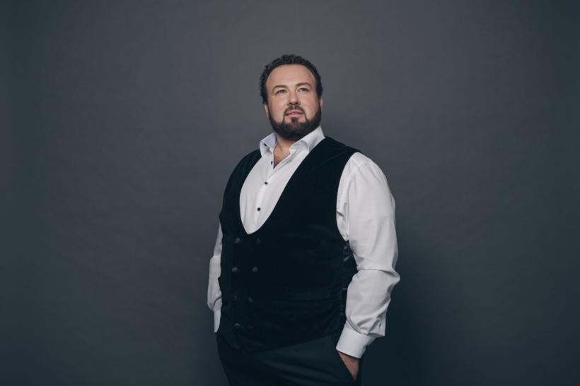 Valentina Naforniţă, Ruxandra Donose şi Ştefan Pop, alături de Orchestra Operei Naţionale Bucureşti dirijată de Daniel Jinga, pe scena Teatro La Fenice din Veneţia 18929270