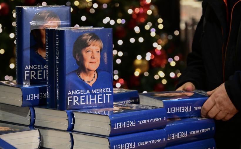Toleranța față de migrație, legăturile cu Rusia și fascinația lui Trump față de Putin. Dezvăluirile Angelei Merkel 18929386