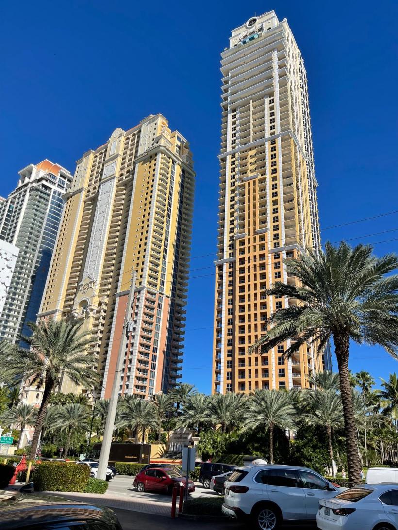 Paradisul tropical de la capătul Floridei 18929761