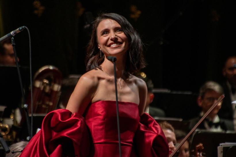 Aplauze la scenă deschisă la Fenice pentru Valentina Naforniţă, Ruxandra Donose, Ştefan Pop și Orchestra Operei Naţionale Bucureşti, dirijată de Daniel Jinga 18930063
