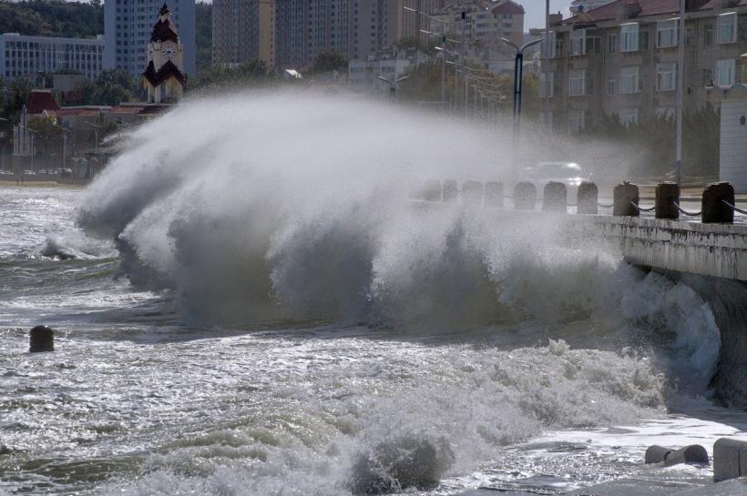 Cutremur cu magnitudinea 7 în California. Alerta de tsunami vizează o zonă cu 5 milioane de oameni