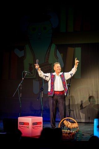 Gala BookLand, un reper pentru excelență în educație și revitalizarea învățământului la sat 18931095