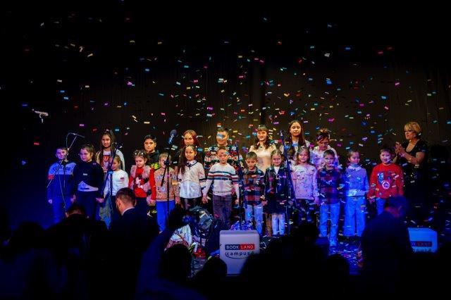 Gala BookLand, un reper pentru excelență în educație și revitalizarea învățământului la sat 18931096