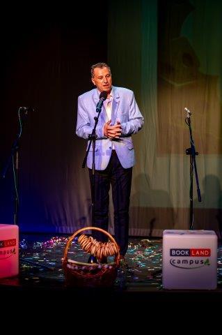 Gala BookLand, un reper pentru excelență în educație și revitalizarea învățământului la sat 18931099