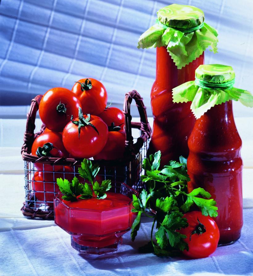 Sucul de roșii, leacul-minune pentru intestine 18931190