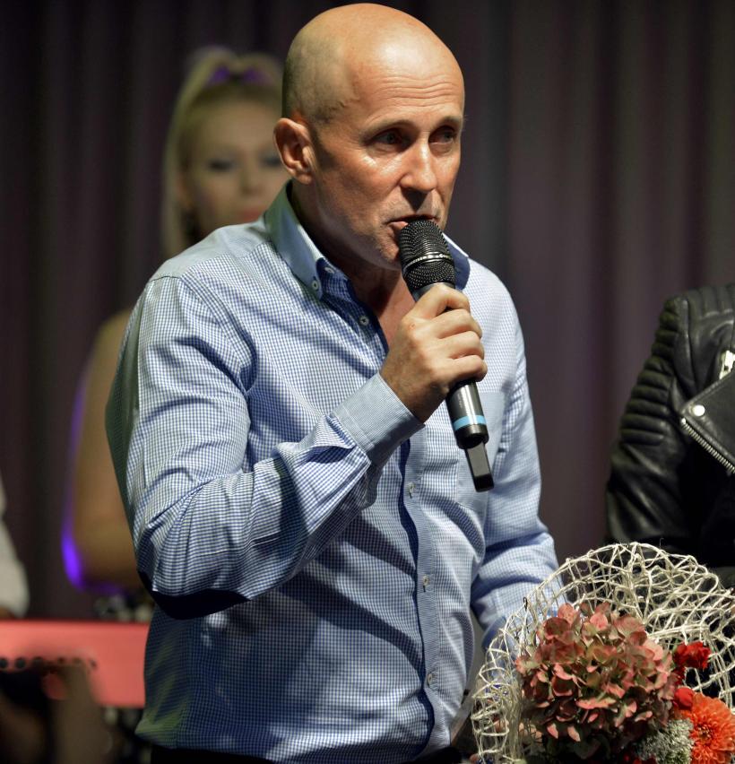 Noul Parlament. Cine sunt traseiștii, „iepurii” și vedetele consolate cu un fotoliu în Casa Poporului 18931569