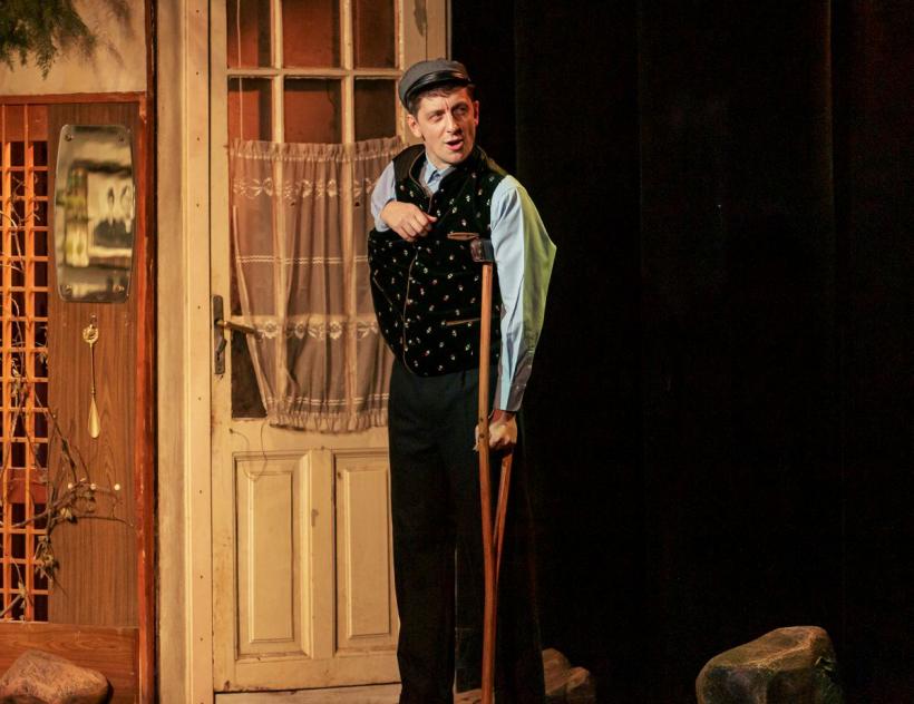 Teatrul de Comedie prezintă premiera Billy Schiopul 18931895