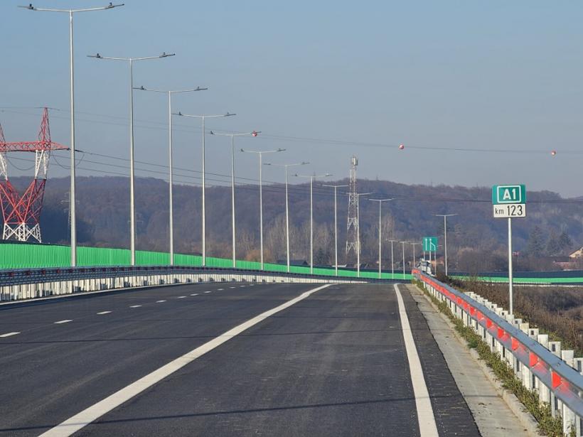 Se deschide circulația pe 16 km din Autostrada Sibiu-Pitești: Proiectul finalizat cu 8 luni mai devreme 18932039