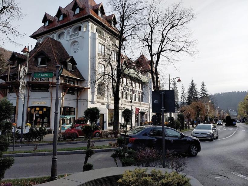 Tendințele momentului: Românii se înghesuie la hoteluri cu piscină, pe Valea Prahovei 18931963