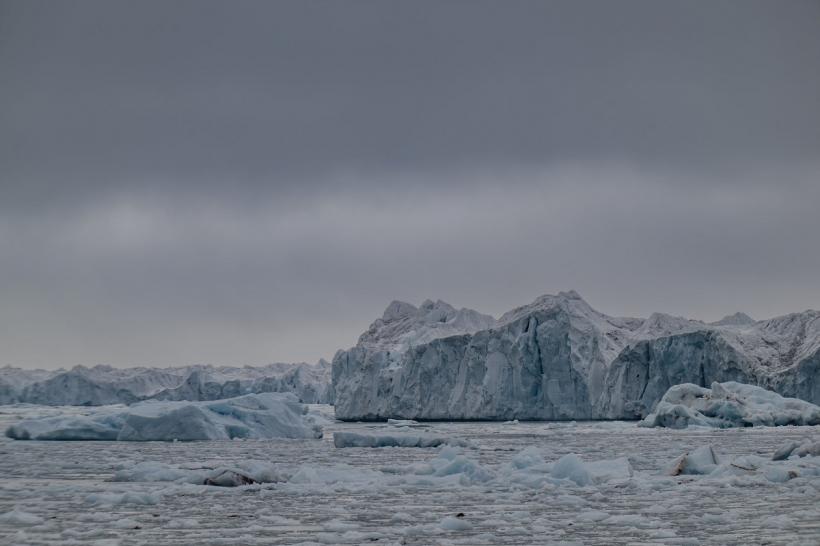 Cel mai mare aisberg din lume se îndreaptă spre nord, după ce a scăpat din vortexul polar