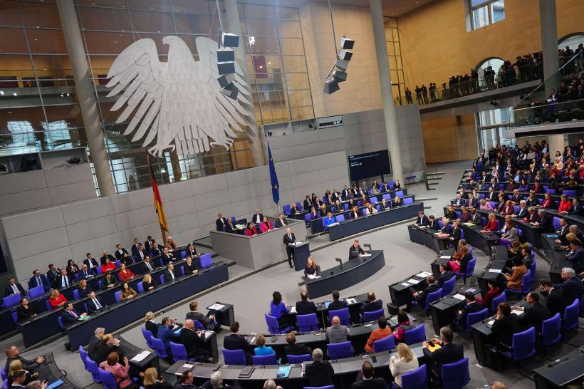 Motorul german al UE, gripat în plină iarnă. Guvernul Scholz se prăbușește, într-un moment periculos pentru Europa 18932668