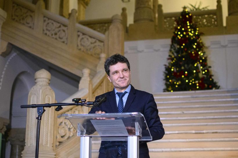 Ecuația puterii: după factorul Nicușor, a apărut și necunoscuta Ponta. În plină criză politico-electorală, au apărut deja „combinatorii” alegerilor prezidențiale din 2025 18932906