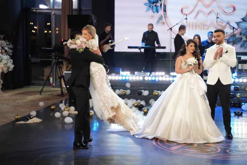 Laura şi Mihai, câştigătorii celui de-al zecelea sezon Mireasa şi ai premiului în valoare de 40.000 de Euro 18933324