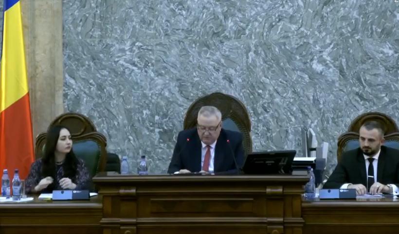 Live: Senatorii depun jurământul în noua legislatură 18933381