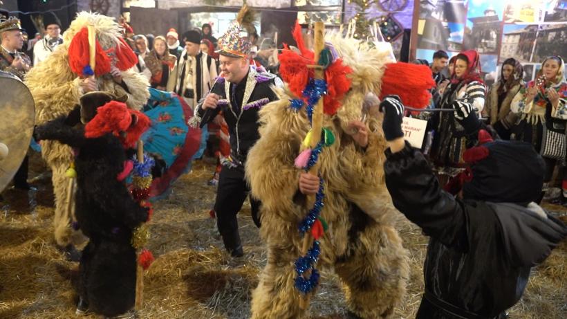 Semnificația măștilor, a urșilor și a caprelor, în ritualurile de sfârșit de an. Ritualuri vechi, asimilate de creștinism 18933544