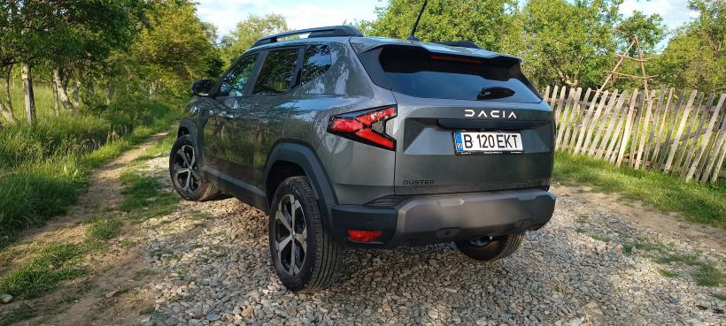 Probleme la noul SUV: Dacia Duster 3 rechemată în service de Crăciun