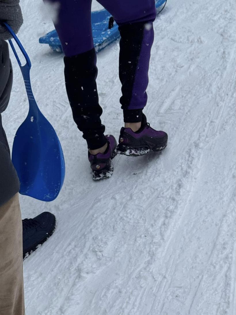 Avertisment Salvamont: "Muntele e un loc minunat, dar NU un podium de modă. Nu fiți iresponsabili!" 18934121