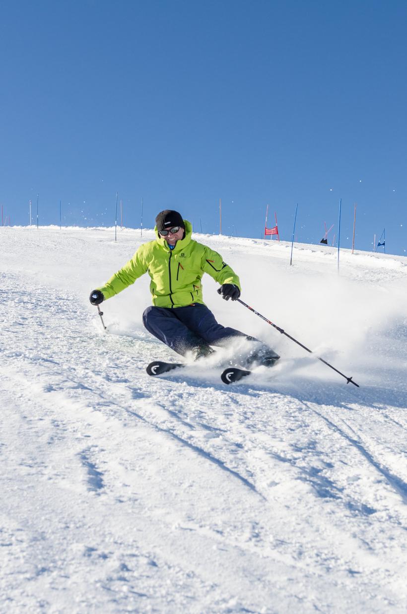 S-au închis pârtiile de schii de la Sinaia, la altitudinea de 2.000 m, din cauza vântului puternic