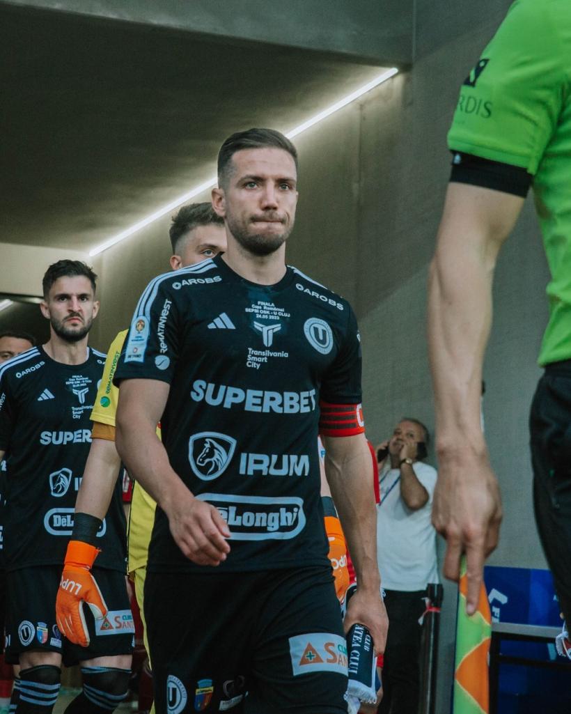 Alexandru Chipciu şi-a prelungit contractul cu Universitatea Cluj: Căpitanul rămâne! 18935816