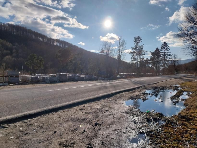 Guvernul trimite buldozerele peste obiective strategice. Greșeli de neimaginat în „modernizarea” DN 71 Târgoviște-Sinaia 18935867