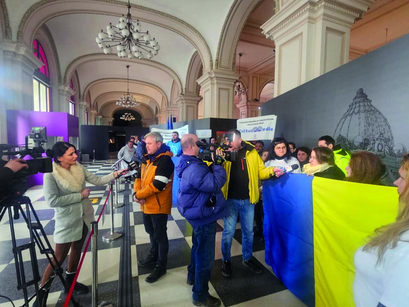 Salariile din Cultură cresc până la nivelul femeii de serviciu. 15 Ianuarie a debutat cu o grevă japoneză a angajaților din instituțiile statului 18936488