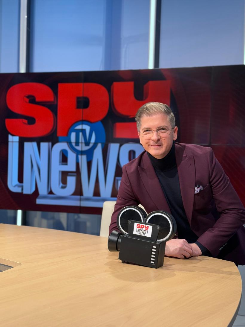 Din 19 ianuarie, Marius Niţă i se alătură Marei Bănică în calitate de invitat permanent în platoul emisiunii Spynews TV, de la Antena Stars 18936746