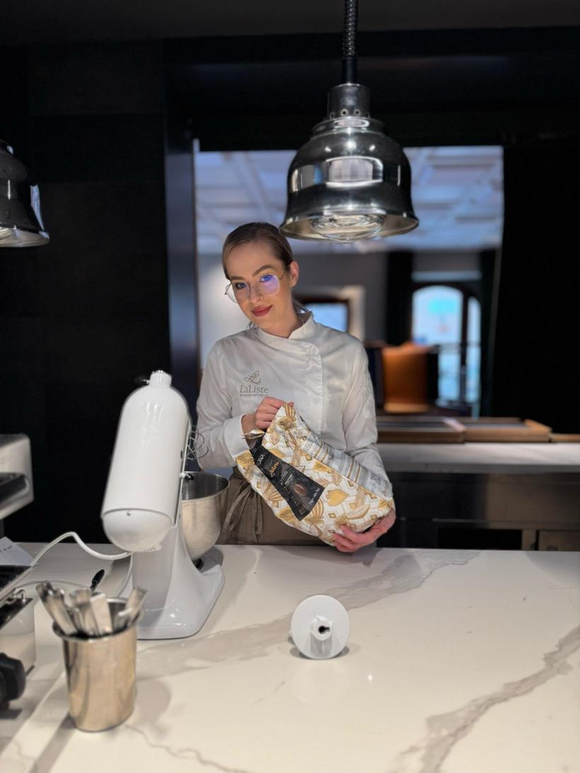 Câștigătoarea sezonului 14 Chefi la cuțite a gătit în echipa lui Chef Richard Abou Zaki la Retroscena: „Stagiul primit ca premiu mi-a schimbat perspectiva asupra artei culinare” 18937056