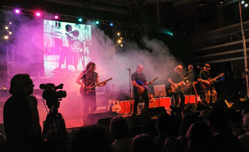 O jumătate de veac de istorie muzicală. ​​​​​​​Legendara trupă PRO Musica lansează „Rugăciunea unui rocker” 18936929