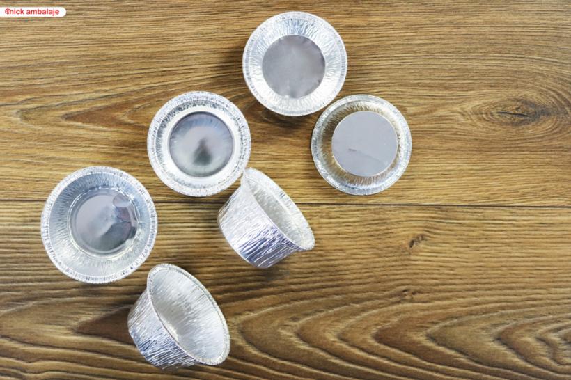 Formele de copt din aluminiu: perfecte pentru industria de catering. Vezi de ce!