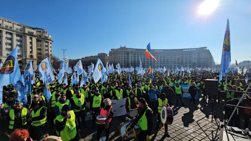 Din februarie se închide la Poliție, la spital și la penitenciar, după ora 16.00. Călin Georgescu, rugat să nu apară la mitingul din 24 ianuarie 18937103