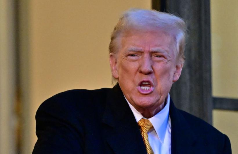 Trump grațiază 1.500 dintre atacatorii de la Capitoliu în prima sa zi completă în funcție