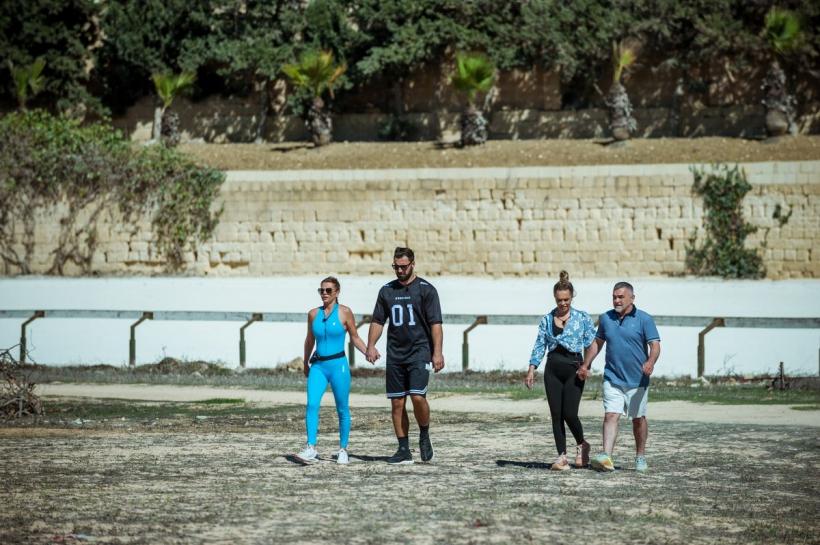 În această seară, ”turneul este pe dos” la Power Couple, iar râsetele se transformă în emoții când două cupluri vor fi în pericol de eliminare! Aseară, emisiunea a fost lider absolut de audiență! 18937430