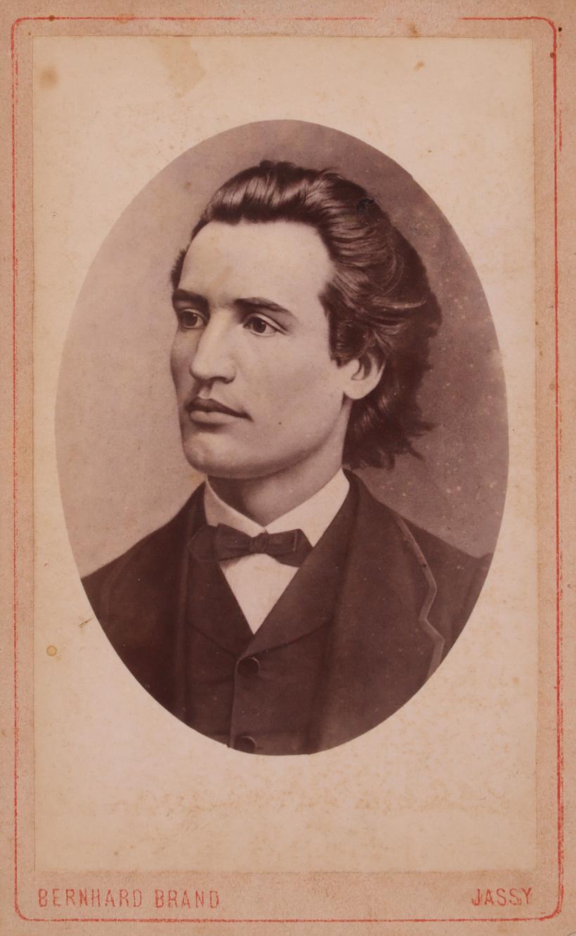 166 de ani de la Unirea Principatelor Române, cu drag de carte! 18937750