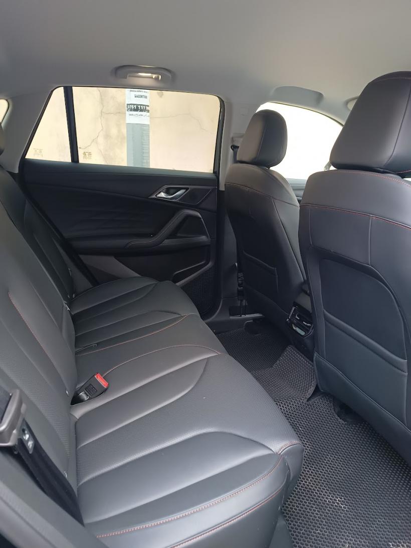 100 km, doar pe baterie. Hibrid cu puteri electrice. Ce oferă un MG de 40.000 de euro 18937624