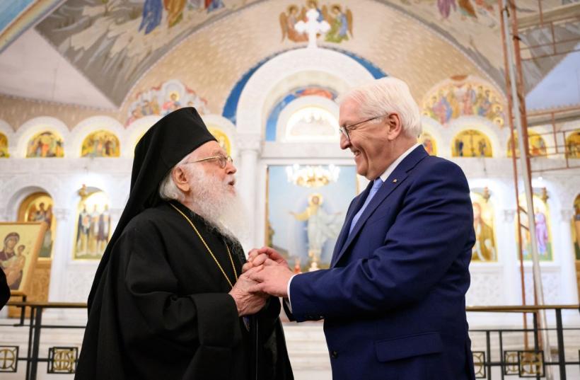 Arhiepiscopul Anastasios, șeful bisericii din Albania, a murit la 95 de ani