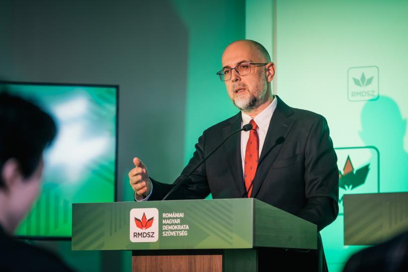 Kelemen Hunor, ieșire nervoasă despre Călin Georgescu: Suntem într-un rahat cât casa și nimeni nu reacționează