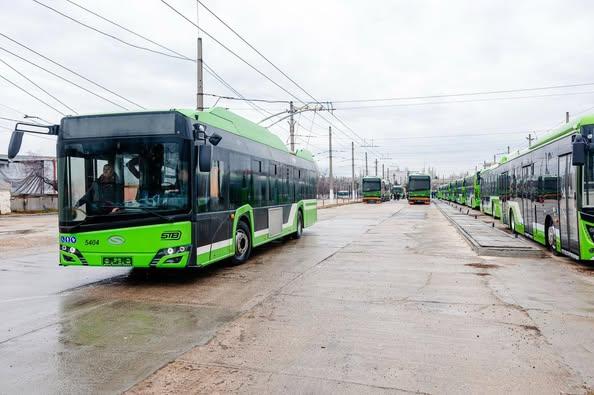 Nicuşor Dan: Continuă modernizarea infrastructurii necesare autobuzelor electrice din Bucureşti 18937860