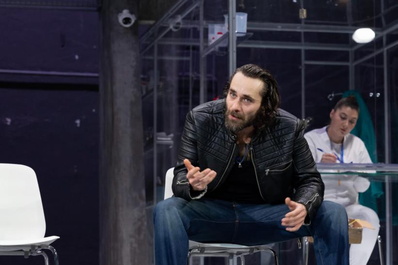 Zbor deasupra unui cuib de cuci, o poveste despre libertatea spiritului, pe scena Teatrului Nottara 18937899