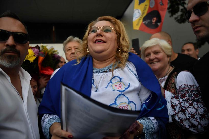 Diana Șoșoacă moare cu Georgescu de gât 18937984