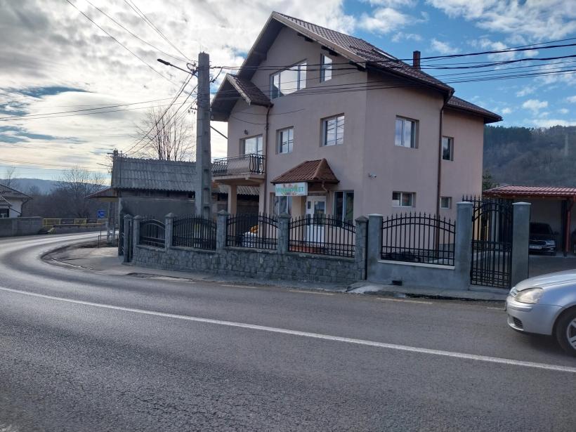 Situație absurdă: se fac aproape 2.000 de exproprieri, deși se știe că nu mai e nevoie de ele. Ministerul Transporturilor își agravează greșelile, în scandalul demolărilor